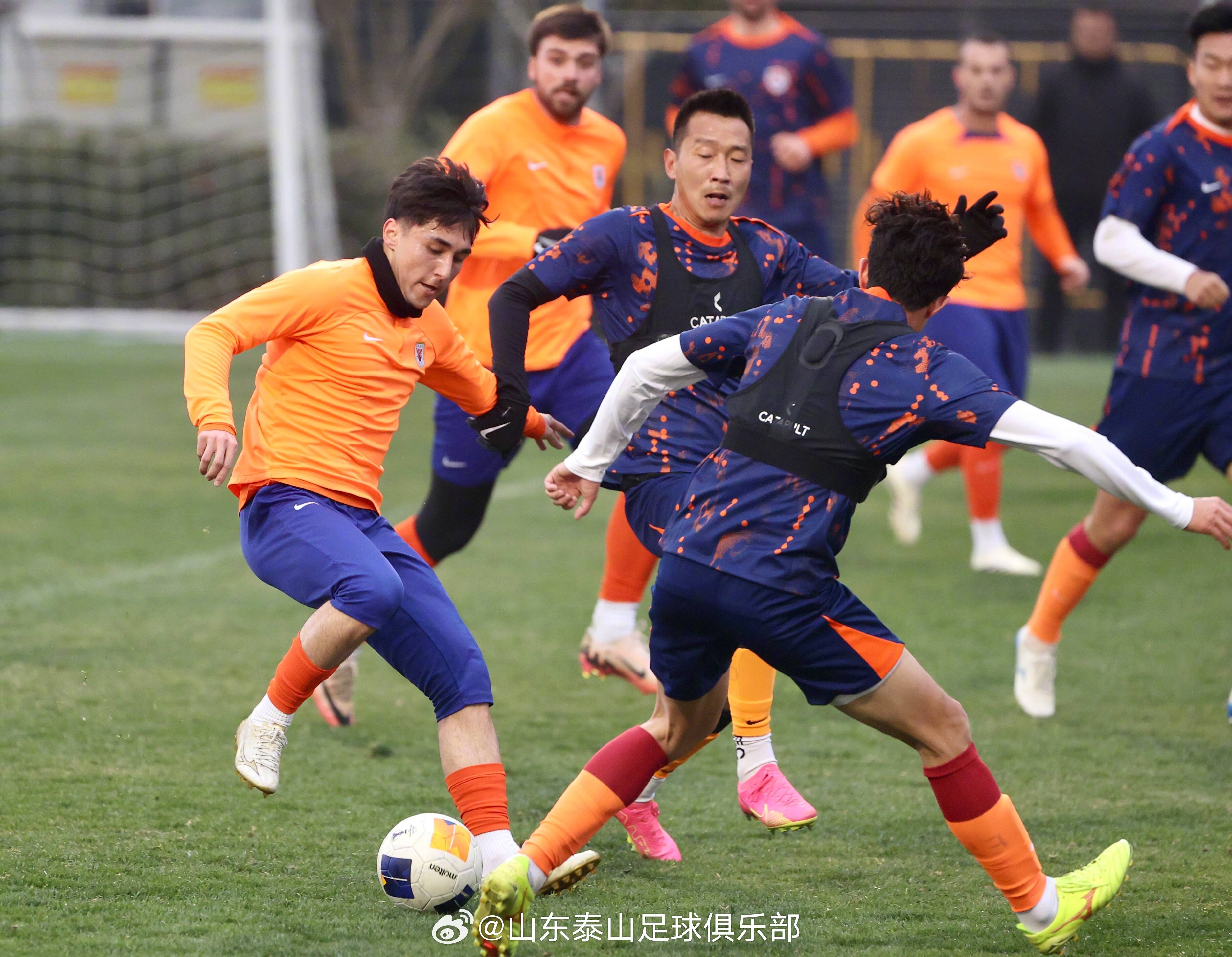 包含赛后NBA常规赛焦点战，山东泰山手感冰凉，震撼外界，细节决定成败的词条